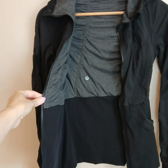 Lululemon Studio Dance Jacket Reversible Black Grey Size 4